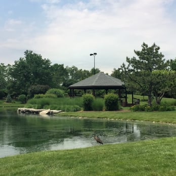 Dunne Park - Parks Near Me - Rosemont, Illinois