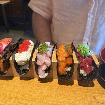 Izakaya Tora - Sushi Lunch Special (9 pieces) - Sushi Bars Near Me - West Hollywood, California Izakaya Tora - Sushi Lunch Special (9 pieces) - Sushi Bars Near Me - West Hollywood, California