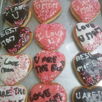 Manna Donuts - Mothers day donuts - Donuts Near Me - Beaumont, California