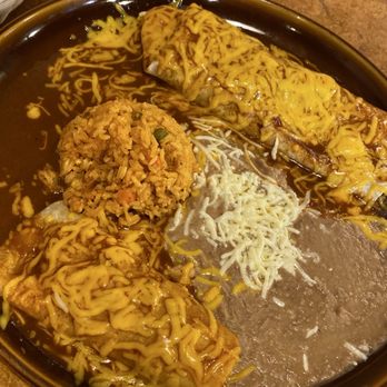 Casa Robles Mexican Restaurant - Carne asada burrito and chicken enchilada - Mexican Near Me - Nampa, Idaho Casa Robles Mexican Restaurant - Carne asada burrito and chicken enchilada - Mexican Near Me - Nampa, Idaho