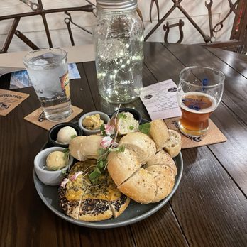 Prestonrose Towne Bistro - Butter flight - Comfort Food Near Me - Paris, Arkansas