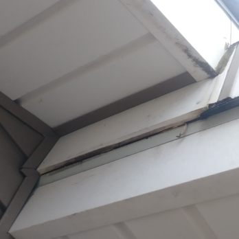 Charlie's Roofing Windows and More - The roof separation - Roofing Near Me - Chandler, Oklahoma Charlie's Roofing Windows and More - The roof separation - Roofing Near Me - Chandler, Oklahoma