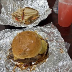 Nolt's Country Market