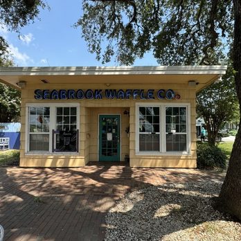Seabrook Waffle Company - Front of Seabrook Waffle Co. - Coffee & Tea Near Me - Seabrook, Texas