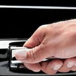 Detroit Airport Taxi Cab Service - Www.DetroitAirportTaxiCab.com            734-576-5452 Serving Local and Airport services to and from call us for Reservation