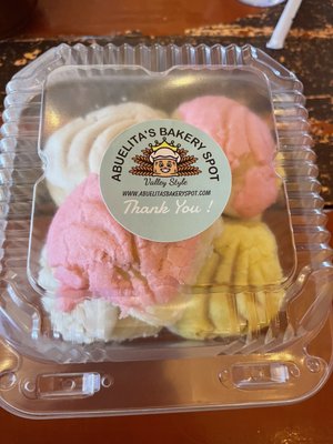 Abuelita’s Bakery Spot by null