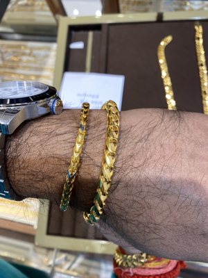 Malabar Gold & Diamonds - Iselin - New Jersey by null