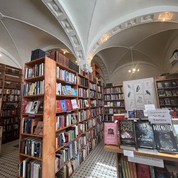 ARUNDEL BOOKS - Updated February 2026 - 62 Photos & 37 Reviews - 322