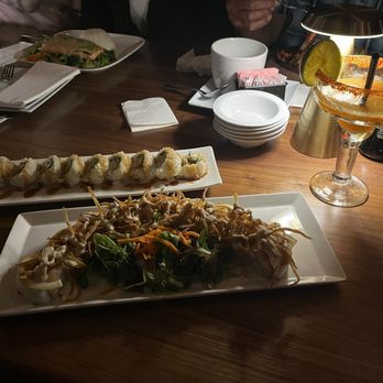 El Tataki - Sushi rolls and margarita - Sushi Bars Near Me - Tempe, Arizona