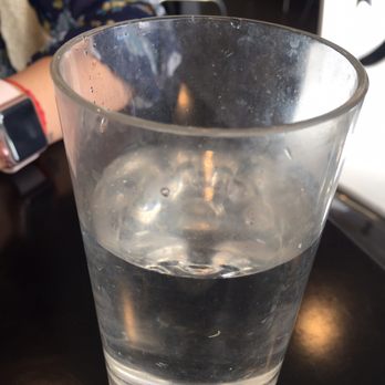 Hing Lung - Dirty ass cups of water.... things floating inside too. - Chinese Near Me - San Bruno, California