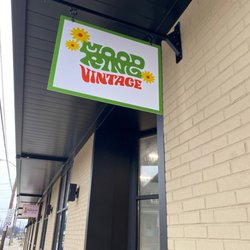 Mood Ring Vintage - Mood Ring Vintage, 906 Sevier Avenue, Knoxville