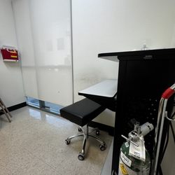 Pulmonary Associates - Visit room