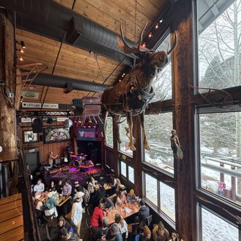 Mangy Moose - Ambience - New American Near Me - Teton Village, Wyoming