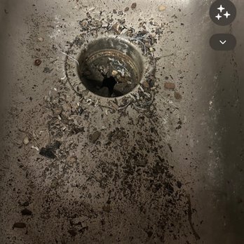 1818 Platinum Triangle - Kitchen sink spitting up even though it's been "fixed" - Apartments Near Me - Anaheim, California 1818 Platinum Triangle - Kitchen sink spitting up even though it's been "fixed" - Apartments Near Me - Anaheim, California