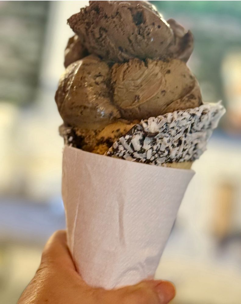 Kelly’s Creamery Logo