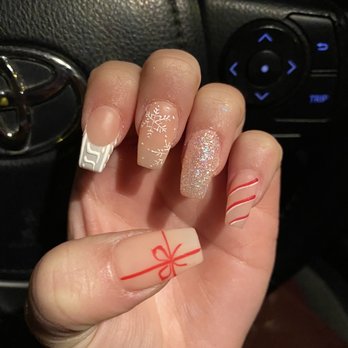 Expo Nails and Spa - Nail Salons Near Me - Hudson, Massachusetts