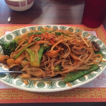 Hunan J Restaurant - Vegetable Pad Thai. Yummmmm - Chinese Near Me - Lewis Center, Ohio Hunan J Restaurant - Vegetable Pad Thai. Yummmmm - Chinese Near Me - Lewis Center, Ohio