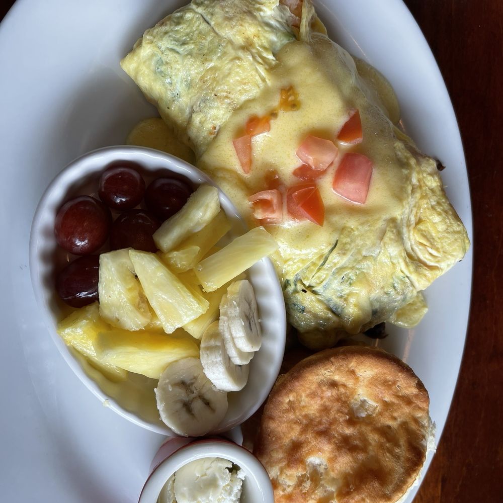 Elmer's Restaurant - Garden Vegetable Omelet with a side of fruit and biscuit @ Elmer's. - Diners Near Me - Medford, Oregon Elmer's Restaurant - Garden Vegetable Omelet with a side of fruit and biscuit @ Elmer's. - Diners Near Me - Medford, Oregon