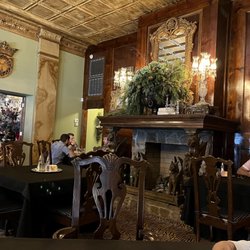 Seasons Restaurant - Still the main dining room