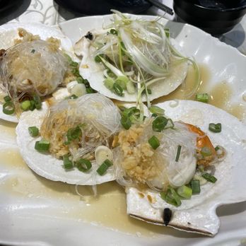 Top Choice Restaurant - Steamed scallops on shell - Chinese Near Me - Markham, Ontario