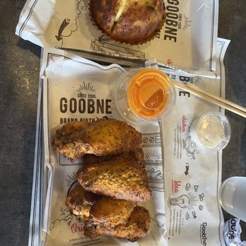 Goobne Chicken Fullerton - Medium Galbi Wings Baguette Bowl - Korean Near Me - Fullerton, California