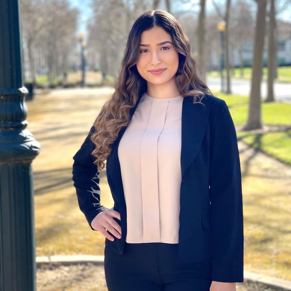 ROSIO BARRIGA KELLER WILLIAMS REALTY Contact Agent 422 Century