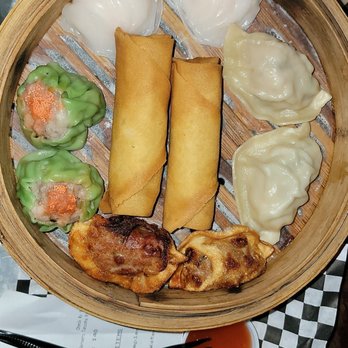 1-800-Lucky - Asian Fusion Near Me - Miami, Florida 1-800-Lucky - Asian Fusion Near Me - Miami, Florida