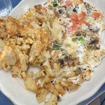 Skylight Diner - Egg White Low Cholesterol Omelette with Swiss - American Near Me - New York, New York