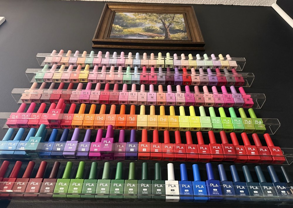 Big Girl Nails Logo