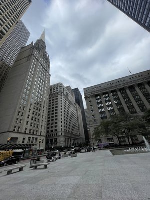 Illinois Secretary of State Driver Services Facility