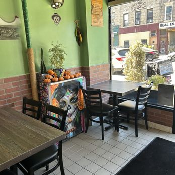 Tacolmos Mexican Restaurant - Inside - New Mexican Cuisine Near Me - New York, New York Tacolmos Mexican Restaurant - Inside - New Mexican Cuisine Near Me - New York, New York