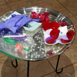 Beautiful pedi display!! REAL ROSE PETALS :O!!
