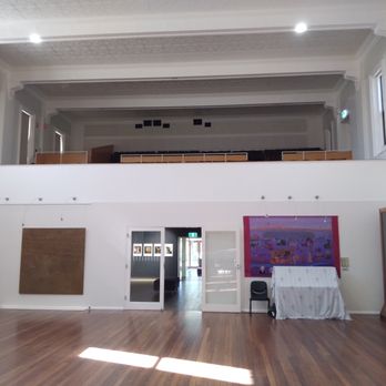 Barossa Regional Gallery - Hall - Pubs Near Me - Tanunda, SA