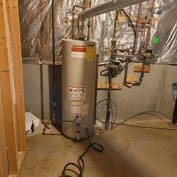 Freeline Plumbing Services - Water heater