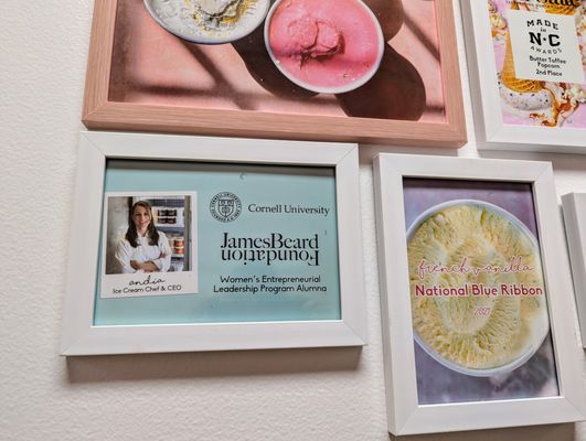 Andia's Ice Cream by null