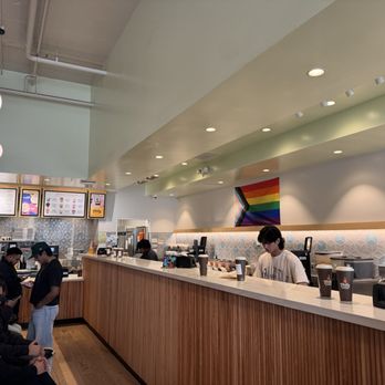 Philz Coffee - Coffee & Tea Near Me - Emeryville, California