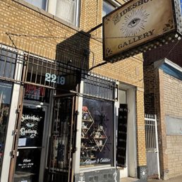 Exterior photo of Sideshow Gallery - Chicago, Illinois Exterior photo of Sideshow Gallery - Chicago, Illinois
