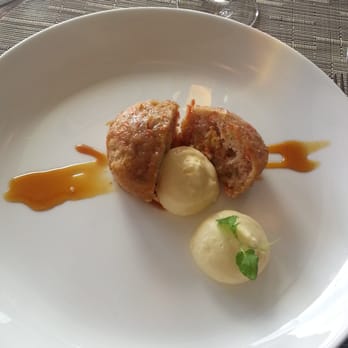 Canoe - Heirloom Carrot Cake (vegetarian) with Cream Cheese Mousse & Red Bean Orange Sauce - Canadian (New) Near Me - Toronto, Ontario