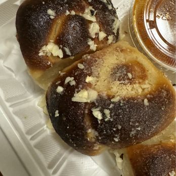 Tony's Pizza - Why are they black? The bottom was charred as well. - Pizza Near Me - Whittier, California Tony's Pizza - Why are they black? The bottom was charred as well. - Pizza Near Me - Whittier, California