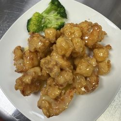 Wing Bowl & Wok Kitchen - Pineapple shrimp