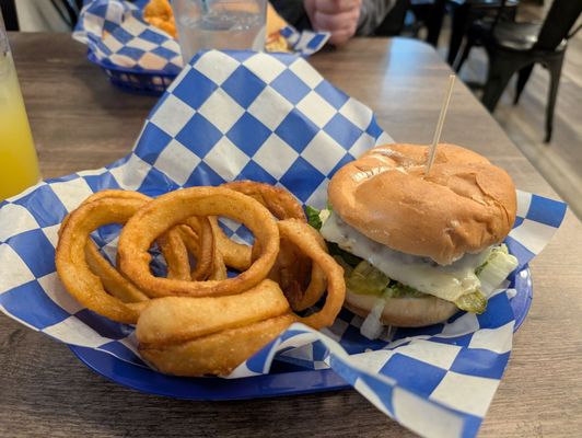 Big Belly Burgers and Brew by null