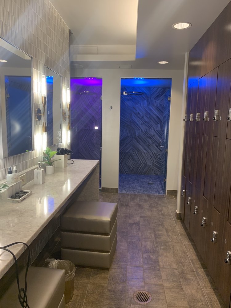 THE SPA AT EUROSTARS MAGNIFICENT MILE Updated October 2024 660 N