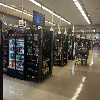 Nellis AFB Commissary - Bakeries Near Me - Nellis AFB, Nevada