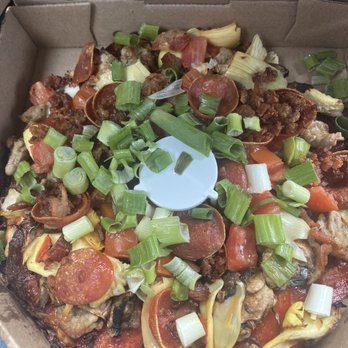 Round Table Pizza - Wombo combo - Pizza Near Me - Stockton, California