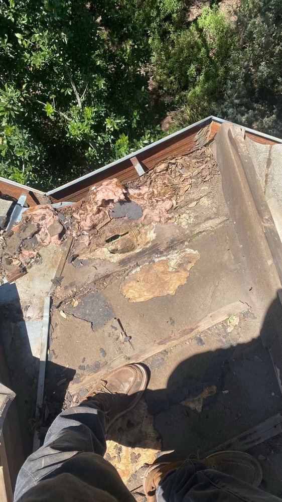 Slide of Frontline Roofing