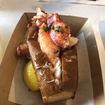 Hook & Anchor - Lobster roll - Seafood Near Me - Costa Mesa, California Hook & Anchor - Lobster roll - Seafood Near Me - Costa Mesa, California