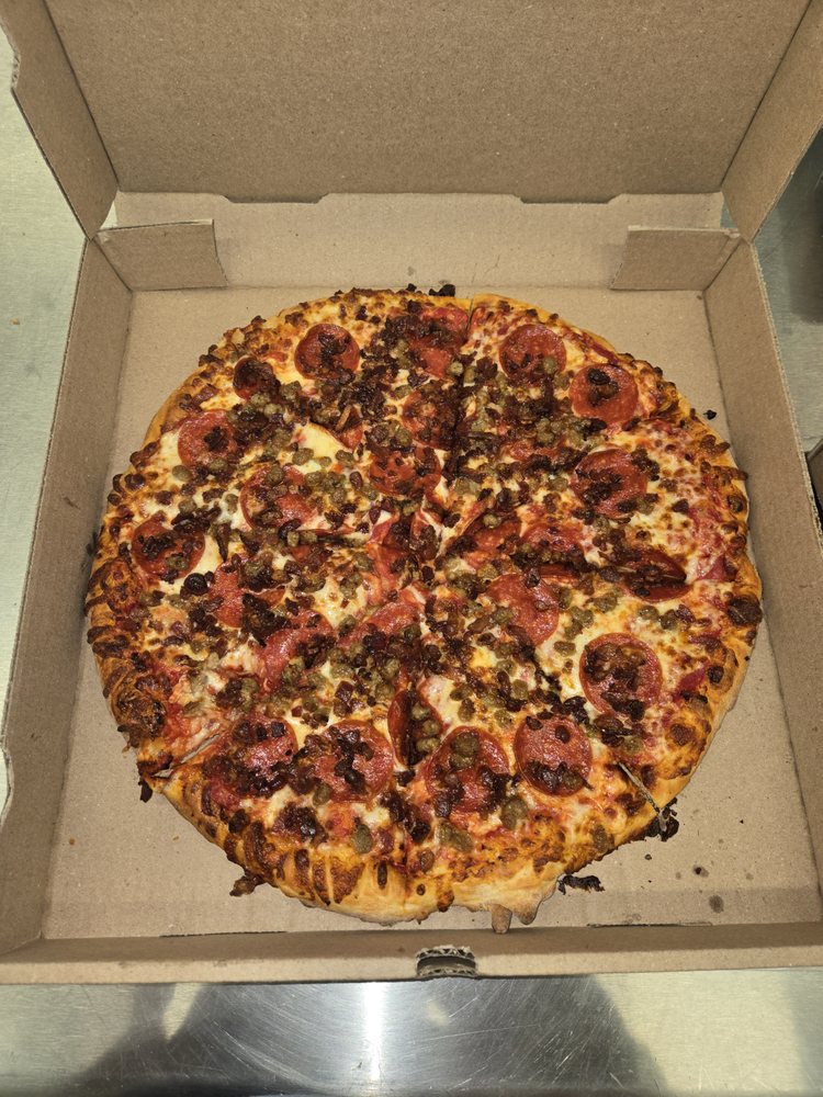 Food from Smitty's Pizzeria