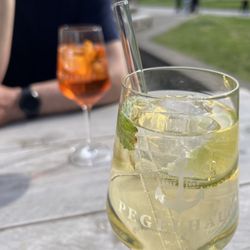 Restaurant im Pegelhaus - Hugo and Aperol Spritz
