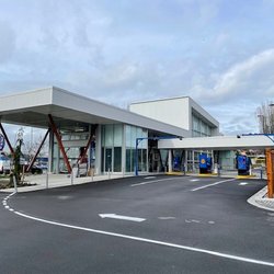Express Auto Wash - Car wash entrance