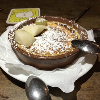 Garçon - Creme brûlée- good, but I've had better - French Near Me - Berlin, BE Garçon - Creme brûlée- good, but I've had better - French Near Me - Berlin, BE